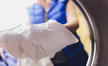 干洗是怎么洗衣服的？干洗工作流程詳細(xì)介紹