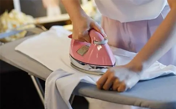 不同衣物如何進(jìn)行熨燙？有哪些技巧？