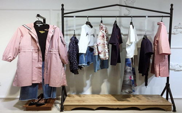 干洗店洗衣服要多少錢？